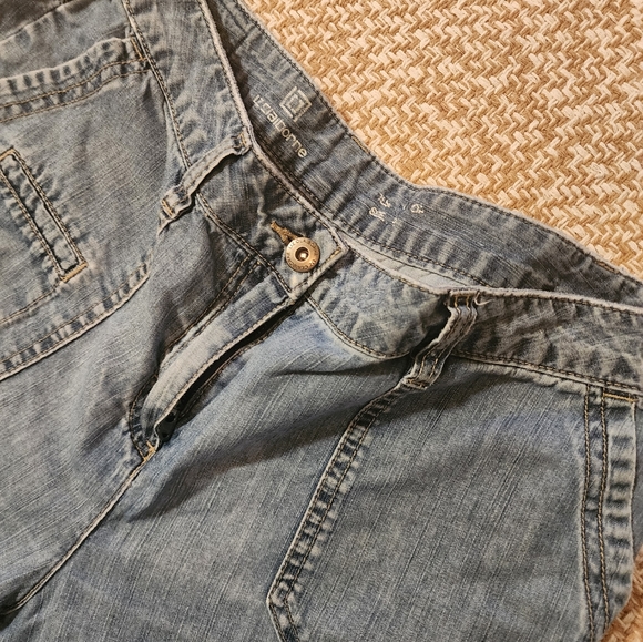 Liz Claiborne Capris - Picture 2 of 3